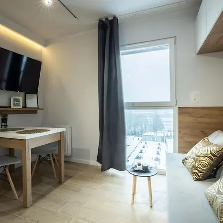 Wigurytower 68' Apartment