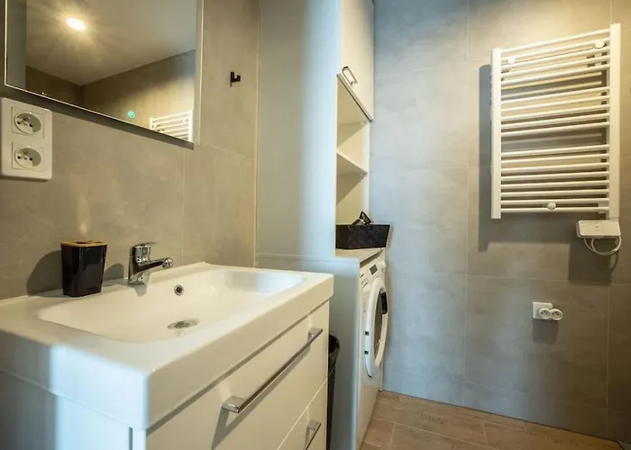 Wigurytower 68' * Λοτζ